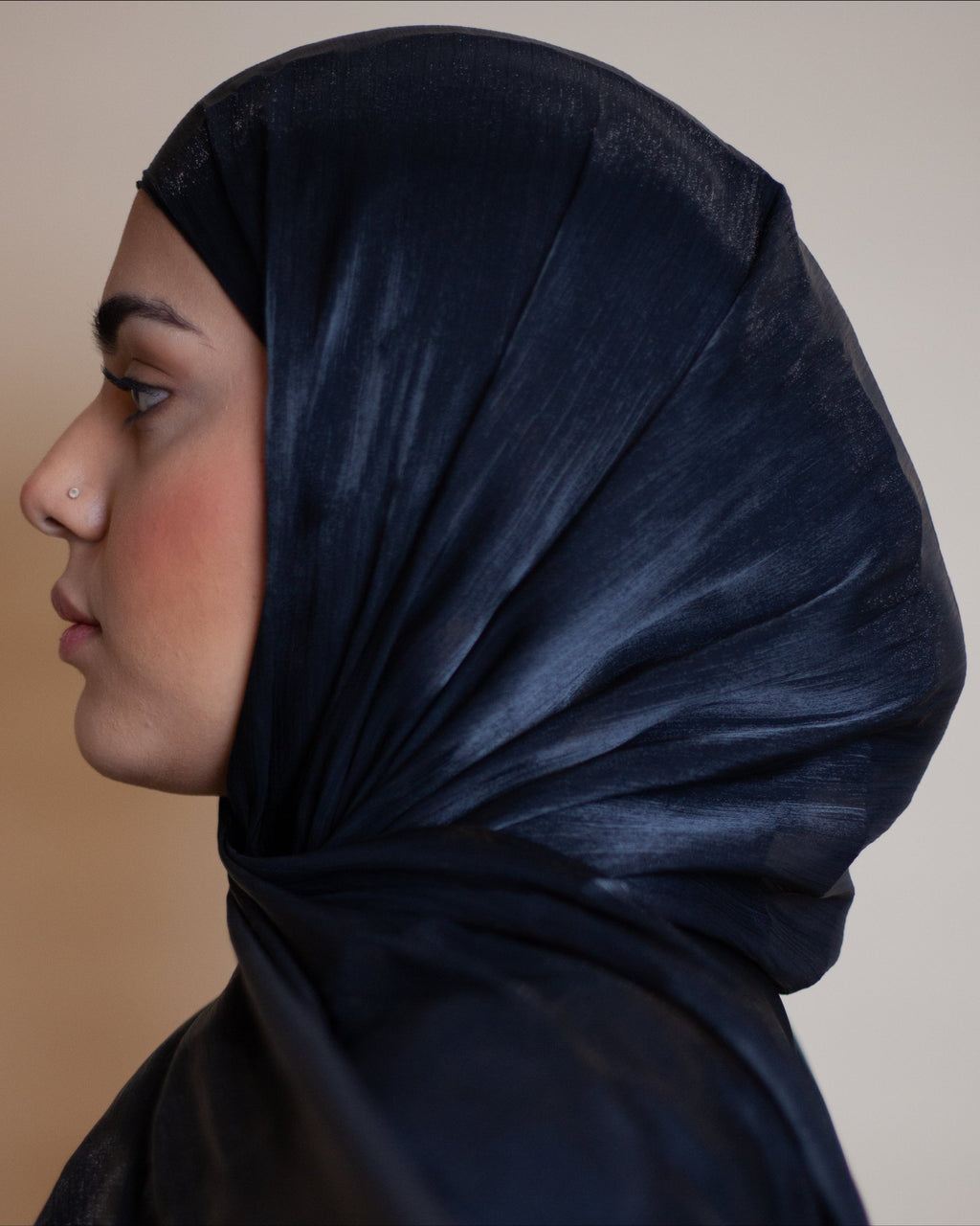Ready-to-Wear Organza Hijab - Midnight Shimmer