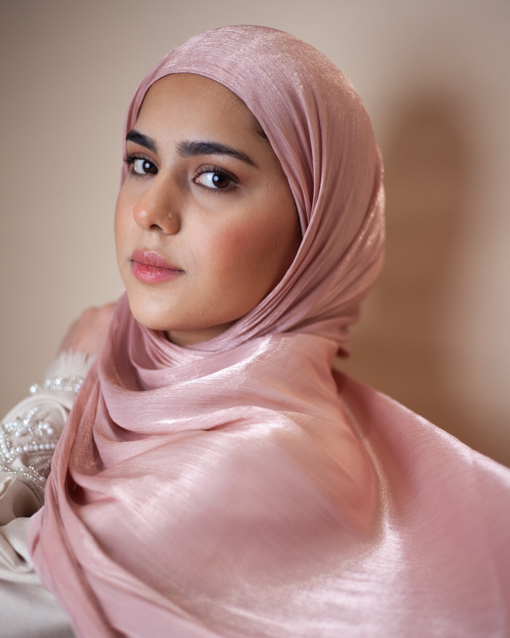 Ready-to-Wear Organza Hijab - Peach Pink